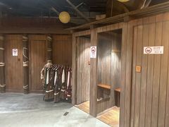 -暴风岛沉浸式体验馆(百联世纪店)