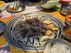 -老炉家木炭烤肉(长江国际店)