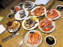 -松山湖凯悦酒店·Café自助餐厅·周末火舞秀表演