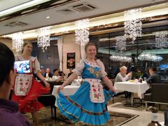 -马克西姆俄罗斯餐厅(通亚街店)