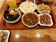 -白金汉爵大酒店-24小时餐厅