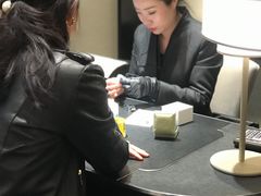 -梵克雅宝(国贸商城店)