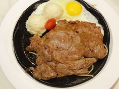 -豪客来牛排(中央花苑店)
