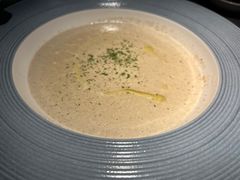-卡普里披萨·牛扒·下午茶