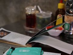 餐具摆设-Mrs Pho Bussorah Street(former Beach Road)