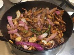 -胡须佬鸡煲四季火锅店(石厦西村直营店)