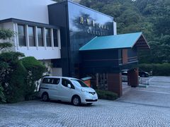 -月光园游月山庄