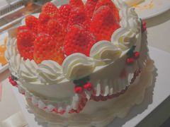 草莓复古蛋糕-山与蓝·轻糖鲜果蛋糕(勒泰店)