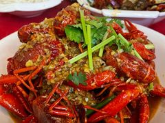 -呷呷好龙虾·湖南常德钵子菜·湘菜(公明天虹总店)