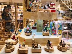 -猫的天空之城概念书店(苏州平江店)