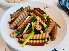 -巧克力渔家.小船海鲜胶东菜(万平口店)