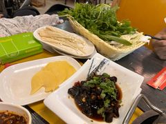 -四季喧黔味豆米火锅(万达广场店)