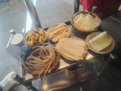 -五里关火锅(上海鑫耀·光环Live店)