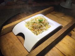 -船梆煮•蒸汽海鲜·炉火烤肉(五四广场店)