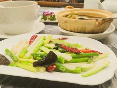 -莲华素食府