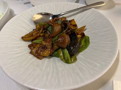 青椒五花肉炒海参-北京厨房(西安SKP店)