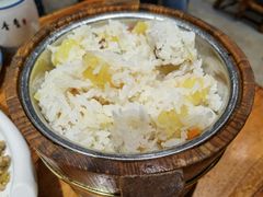 -滇香肴·云南菜蒸汽石锅鱼(云南北路店)