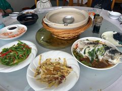 -天乐农家鱼头王(天目湖店)