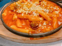海鲜芝士炒年糕-MI WU FACTORY米屋美食工厂餐厅(绿地店)