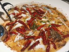 大厨酸菜鲈鱼-江渔儿酸菜鱼(万科东荟城店)