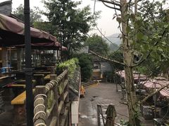 -楠柏弯休闲山庄(梨花溪店)