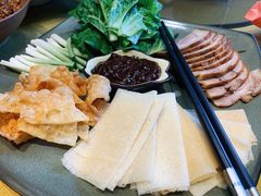 咯吱皮卷肉-天毓山庄·餐厅