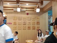 -霸王茶姬(南强街店)