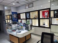 -爱视眼镜(贵州路店)