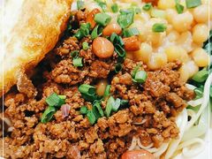 -车沾巷·重庆老味豌杂面