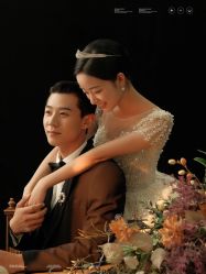 -雪中彩影婚纱摄影·微光艺术中心