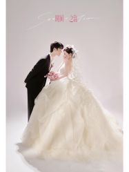 -雅云婚纱摄影工作室旗舰店