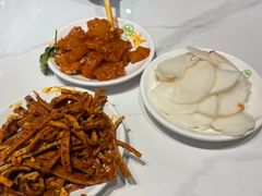 小菜-清真·金城老碗牛肉面揪面片(兰州总店)