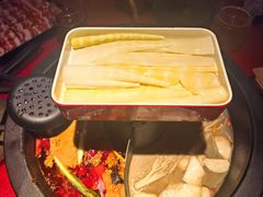 -晓宇重庆火锅(西安荟聚店)