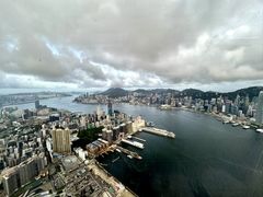 -OZONE 顶楼酒吧(香港丽思卡尔顿酒店)