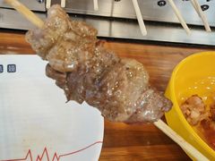 -哈尔滨小酒馆·鲜肉现穿自助烧烤(康新花园店)