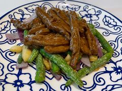 杭椒炒牛柳-西湖春天•老字号杭州菜(百汇店)