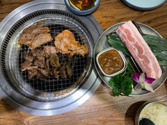 -明洞阿姨·韩式酱蟹烤肉·创意料理(三元桥店)