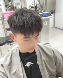 -丝语萱形象