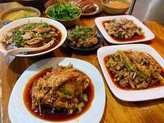 -朱大嘴肥肠血旺(福字街店)