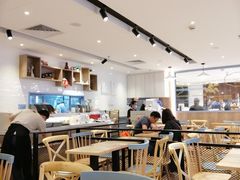 大堂-满记甜品(巴黎春天宝山店)