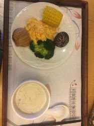-莉泽月子中心(鹅潭汇店)