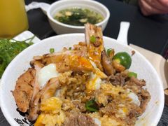 大碗过瘾双拼-熊吞·大碗丼烧肉饭(西市场嘉华店)