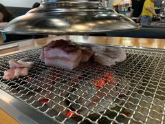 -肉甲韩国木炭烤肉(新壹街1店)