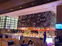 -飨食汇全日制餐厅·昆山皇冠假日酒店(九方店)
