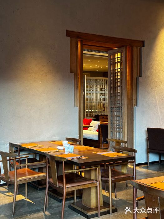 九寨鲁能希尔顿度假酒店·開图片