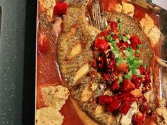 -渝是乎酸菜鱼(龙旗购物中心店)