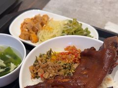-大食代美食广场(上海中心店)