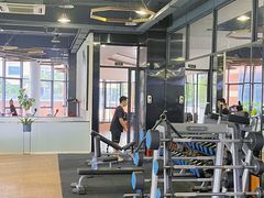 -豪逸健体(中骏广场店)