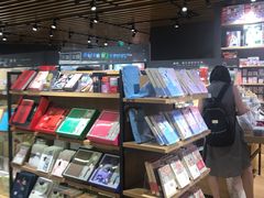 -九木杂物社(恒隆广场店)