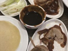 -大鸭梨烤鸭店(金顶街店)